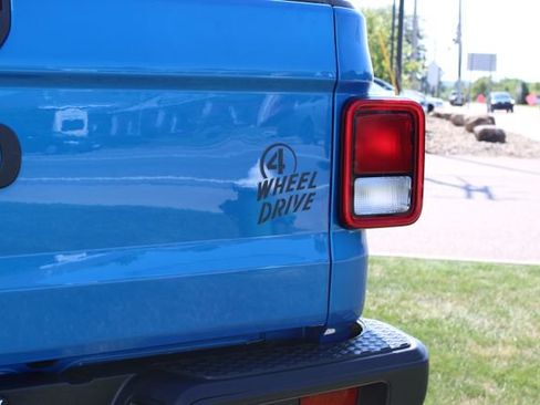 Used 2021 Jeep Gladiator Sport AWD/4WD image 37