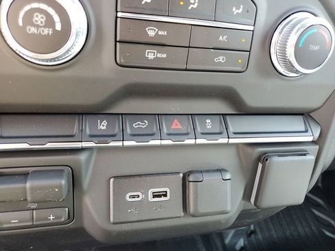 New 2026 GMC Sierra 3500 Pro w/ Convenience Package image 24