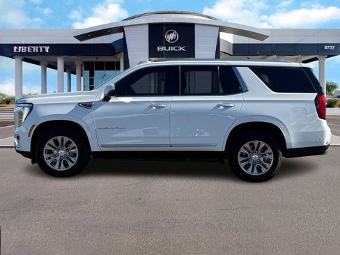 Used 2025 GMC Yukon Denali image 7