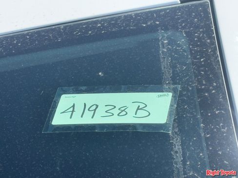 Used 2026 Hyundai Kona SE image 12