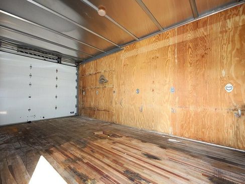 Used 2017 Ford E-450 and Econoline 450 Super Duty w/ Power Windows & Locks Group RWD image 13