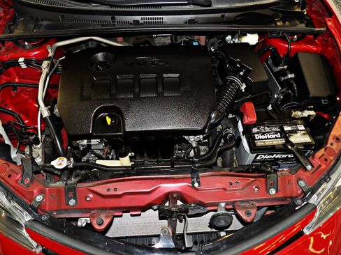 Used 2019 Toyota Corolla SE FWD image 22
