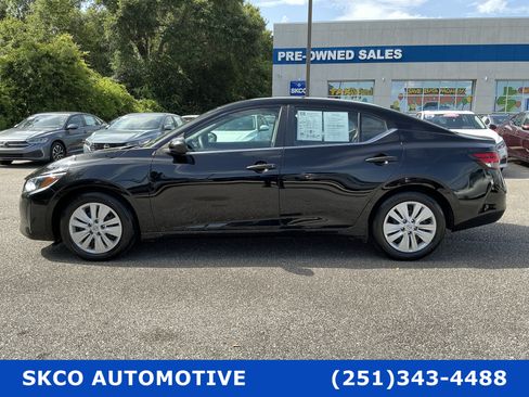 Used 2024 Nissan Sentra S FWD image 2