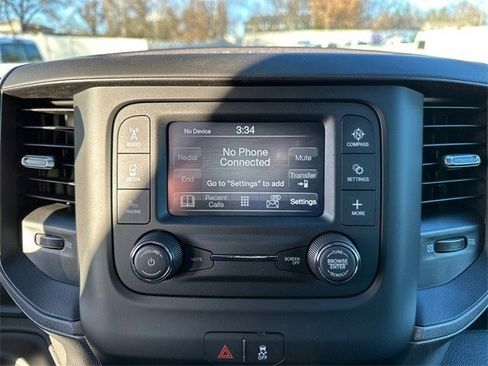 Used 2024 RAM 2500 Tradesman w/ Chrome Appearance Group image 22