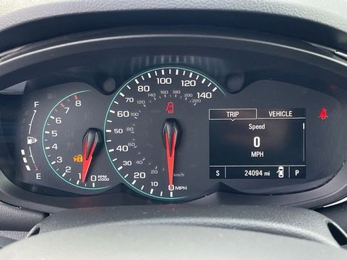 Certified 2022 Chevrolet Trax LT w/ LT Convenience Package image 29