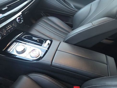 Used 2023 Genesis G80 2.5T image 31