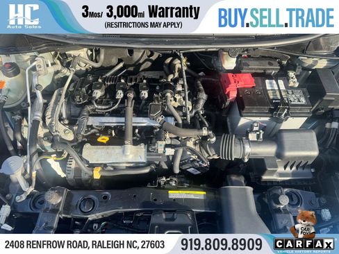 Used 2020 Nissan Versa S image 29