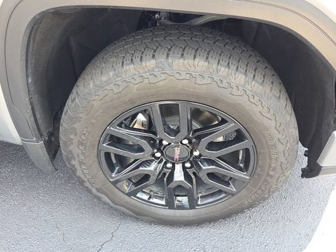 Used 2024 GMC Sierra 1500 Elevation w/ X31 Off-Road Package AWD/4WD image 25