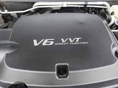 Used 2018 Chevrolet Colorado ZR2 w/ ZR2 Midnight Special Edition image 39