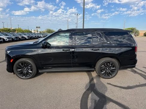 Used 2022 Cadillac Escalade Sport Platinum AWD/4WD image 7