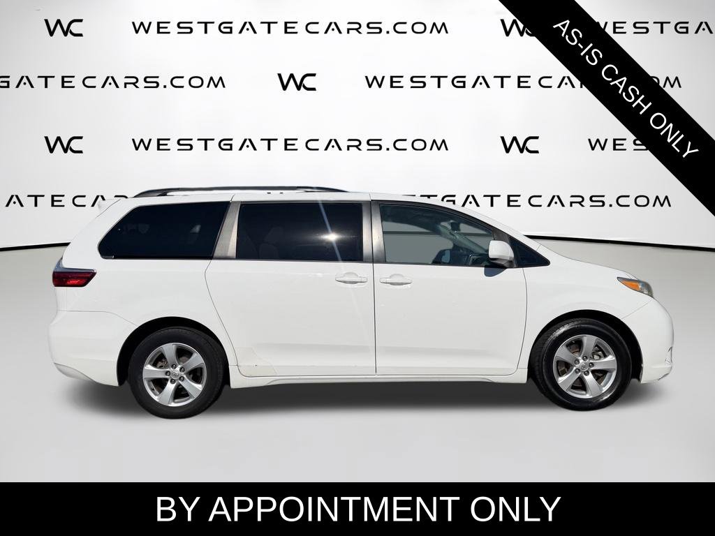 Used 2016 Toyota Sienna LE FWD image 6