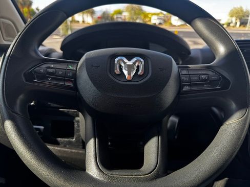 Used 2024 RAM ProMaster 2500 w/ Convenience Group FWD image 22