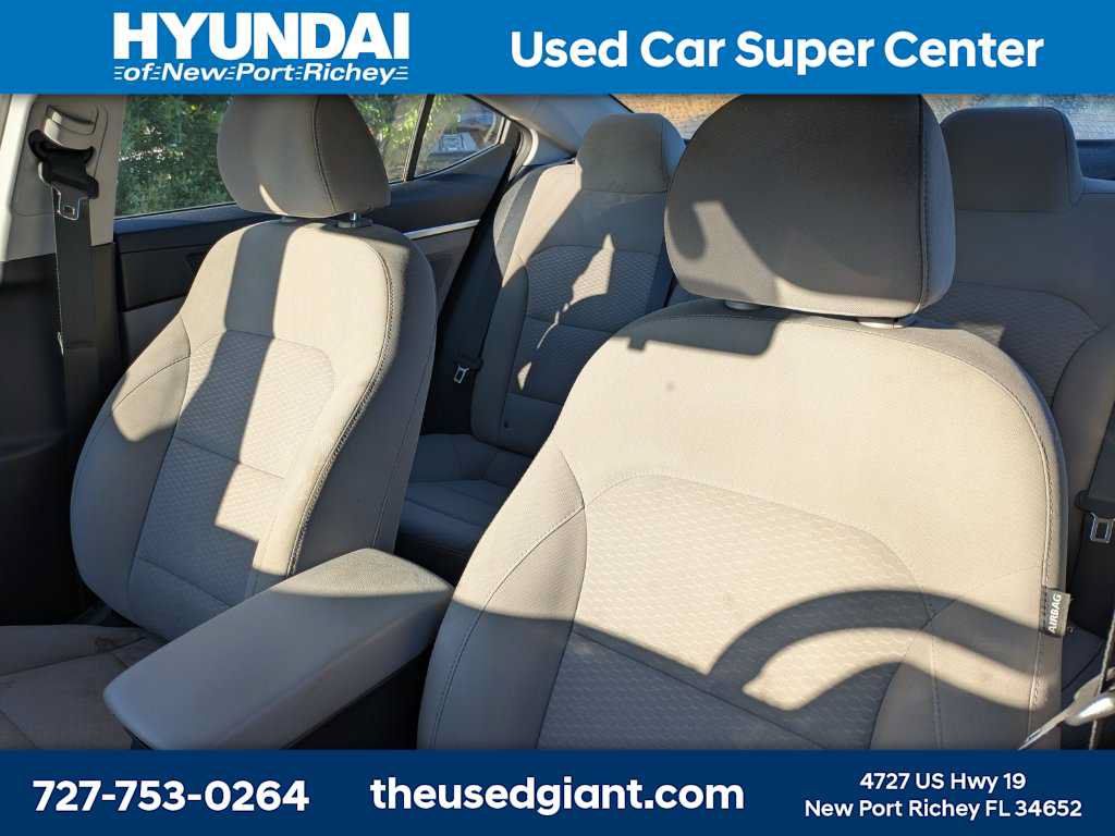 Used 2020 Hyundai Elantra SEL FWD image 3