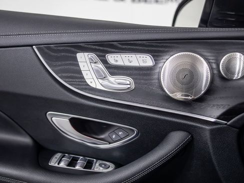 Used 2022 Mercedes-Benz E 450 Cabriolet image 40