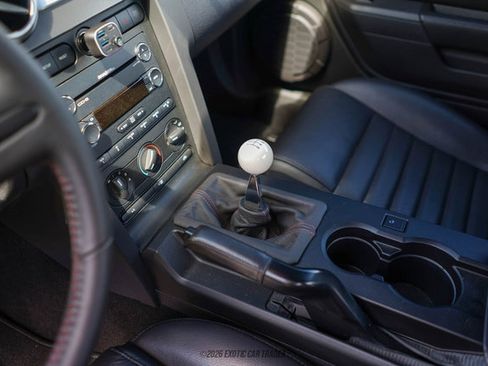 Used 2009 Ford Mustang Shelby GT500 RWD image 44