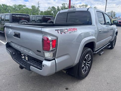 Used 2023 Toyota Tacoma TRD Sport w/ Advanced Technology Package AWD/4WD image 3