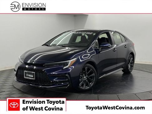 Used 2026 Toyota Corolla SE FWD image 1