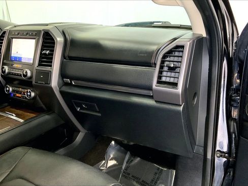 Used 2020 Ford Expedition Max Platinum AWD/4WD image 16