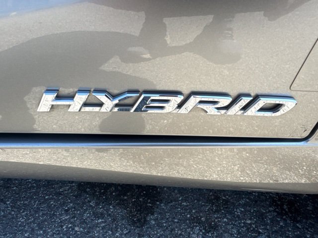 Used 2019 Lexus ES 300h w/ Accessory Package 2 FWD image 10