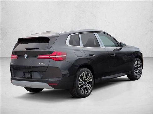 Used 2026 BMW X3 xDrive30i w/ Premium Package AWD/4WD image 2