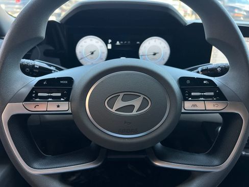 Certified 2024 Hyundai Elantra SEL FWD image 24