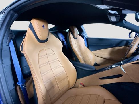 Used 2023 Ferrari Roma RWD image 4
