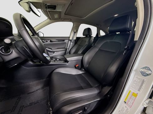 Used 2024 Honda Civic Touring image 22