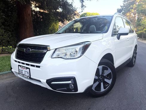 Used 2017 Subaru Forester 2.5i Premium AWD/4WD image 1