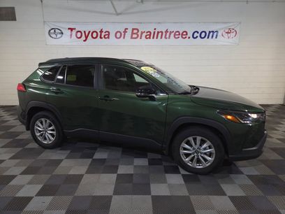 Certified 2025 Toyota Corolla Cross LE w/ Moonroof Package