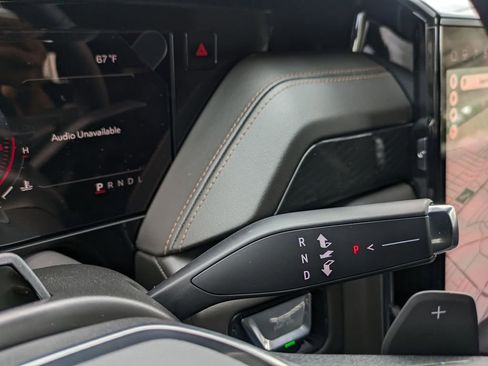 New 2026 GMC Yukon AT4 w/ AT4 Premium Plus Package AWD/4WD image 26