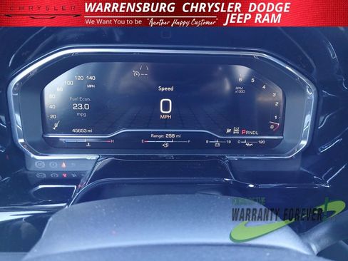 Used 2025 GMC Sierra 1500 SLT image 16