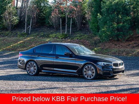 Used 2019 BMW 530i 530i w/ M Sport Package image 11