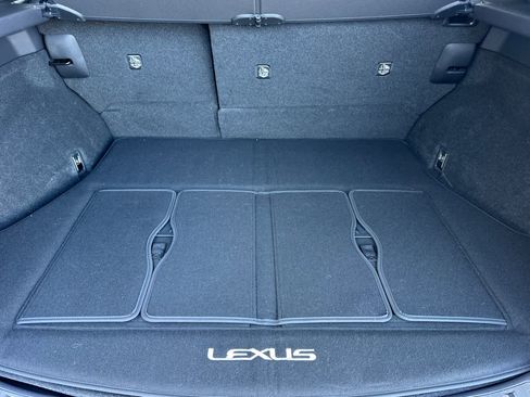 Used 2025 Lexus RZ 300e w/ Accessory Package (Z2) image 16