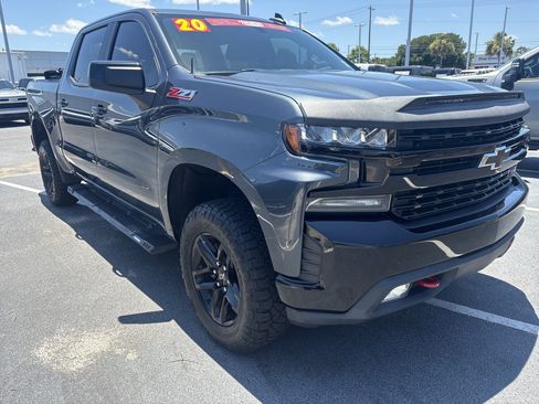 Used 2020 Chevrolet Silverado 1500 LT Trail Boss w/ Convenience Package AWD/4WD image 13