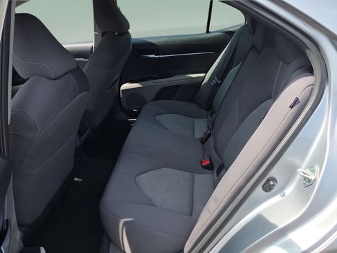 Used 2024 Toyota Camry LE FWD image 10