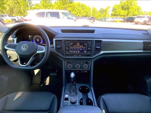 Used 2023 Volkswagen Atlas SE AWD/4WD image 15
