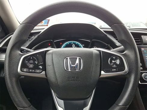 Used 2018 Honda Civic EX image 16