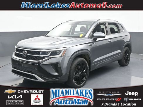 Used 2022 Volkswagen Taos SEL w/ Panoramic Sunroof Package image 1