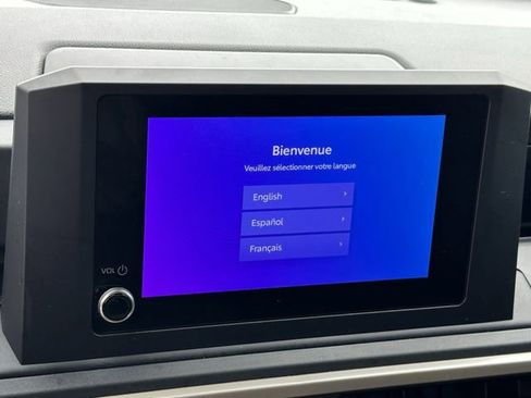 Used 2025 Toyota Tacoma SR image 17