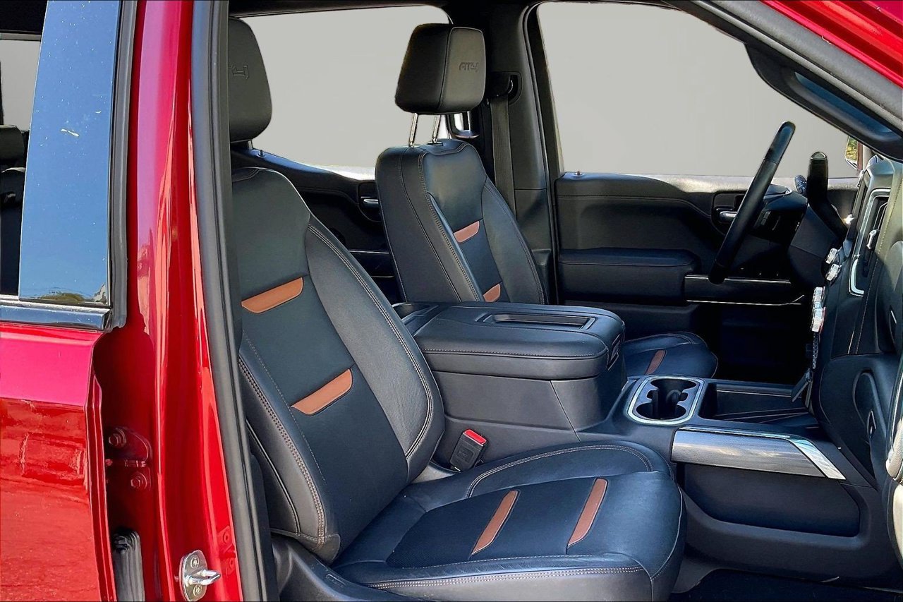 Used 2022 GMC Sierra 1500 AT4 w/ AT4 Premium Package AWD/4WD image 23