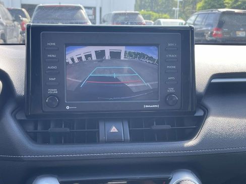 Used 2022 Toyota RAV4 XLE w/ Convenience Package FWD image 38
