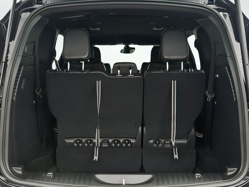 New 2026 Chrysler Pacifica Select AWD/4WD image 8