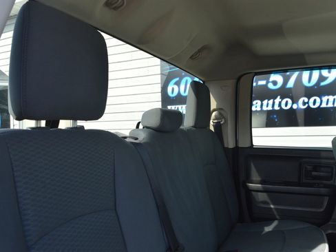Used 2014 RAM 1500 Express image 21