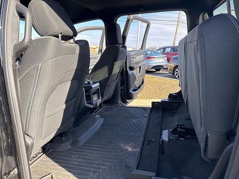 Used 2022 RAM 1500 Big Horn image 11