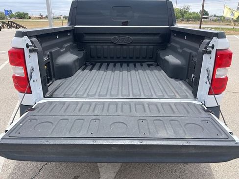 Used 2024 Ford Maverick Lariat FWD image 19