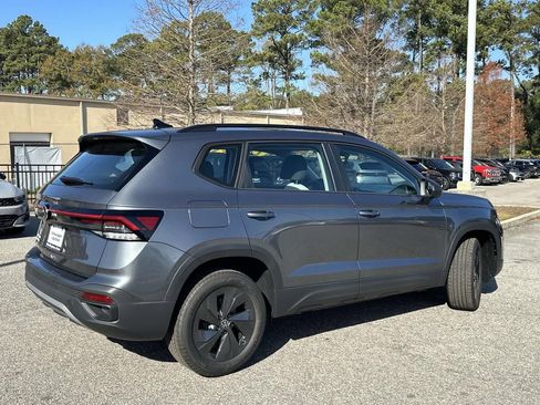 New 2026 Volkswagen Taos S image 33