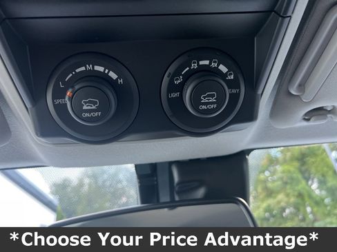 Used 2024 Toyota 4Runner TRD Off-Road image 75