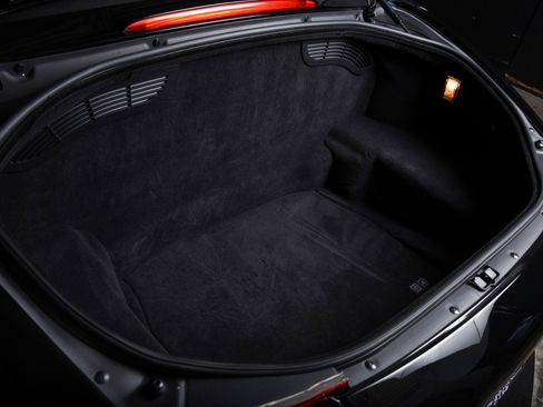 Used 2002 BMW Z8 image 29