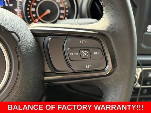 Used 2023 Jeep Gladiator Sport AWD/4WD image 21