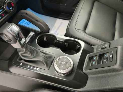 New 2025 Ford Bronco Big Bend w/ Black Diamond Package image 14